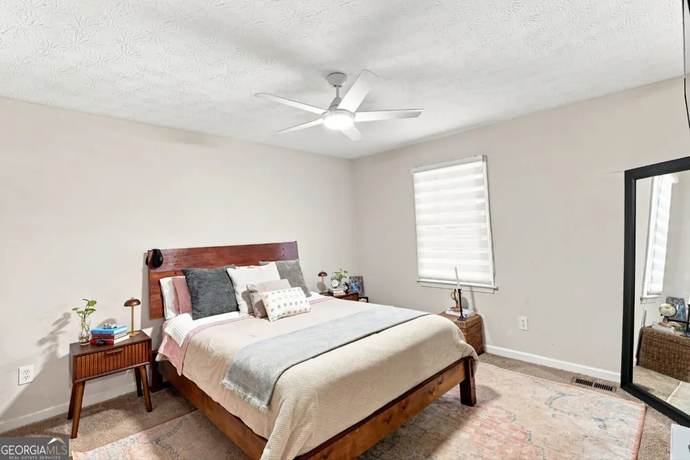 137 Landing LN Powder Springs, GA 30127