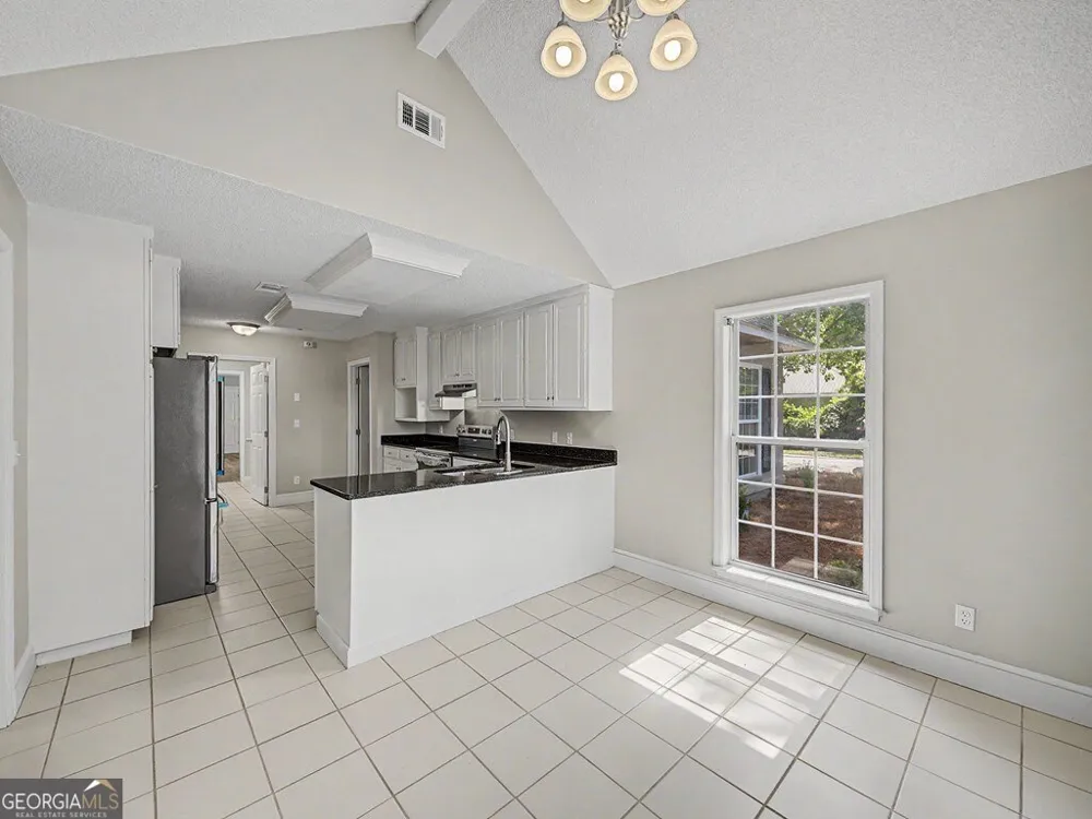 1621 Moore ST Adel, GA 31620