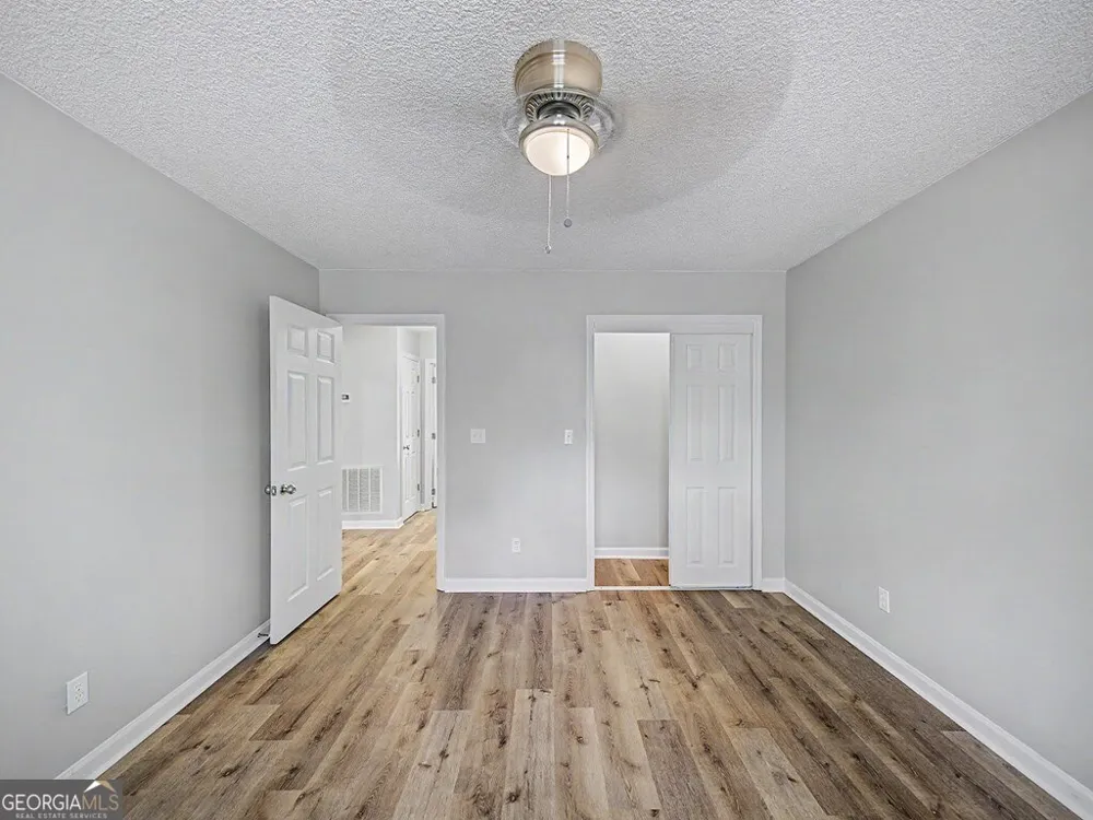 1621 Moore ST Adel, GA 31620