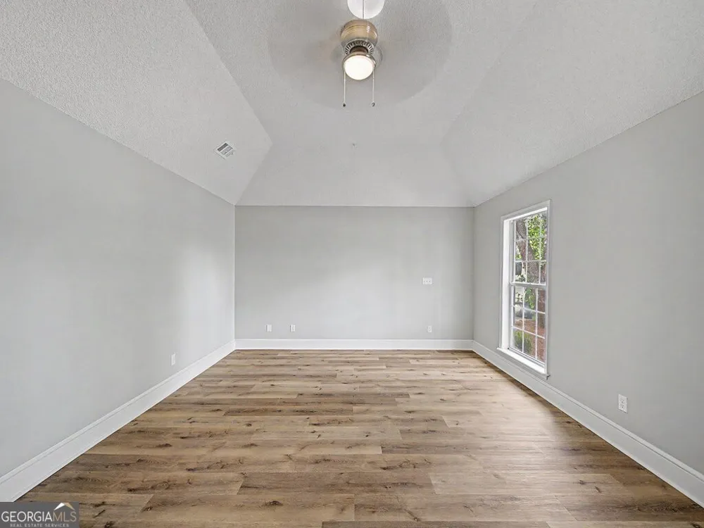 1621 Moore ST Adel, GA 31620