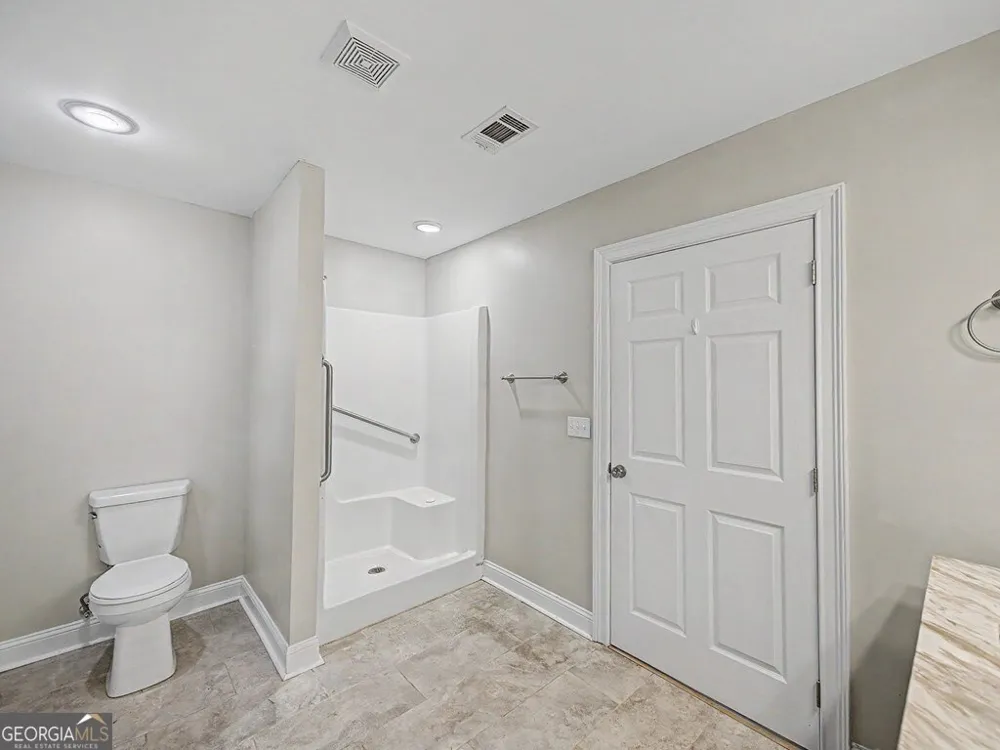 1621 Moore ST Adel, GA 31620