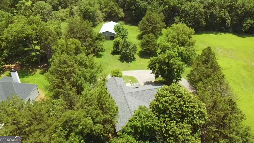 100 Williamsburg LN Athens, GA 30605