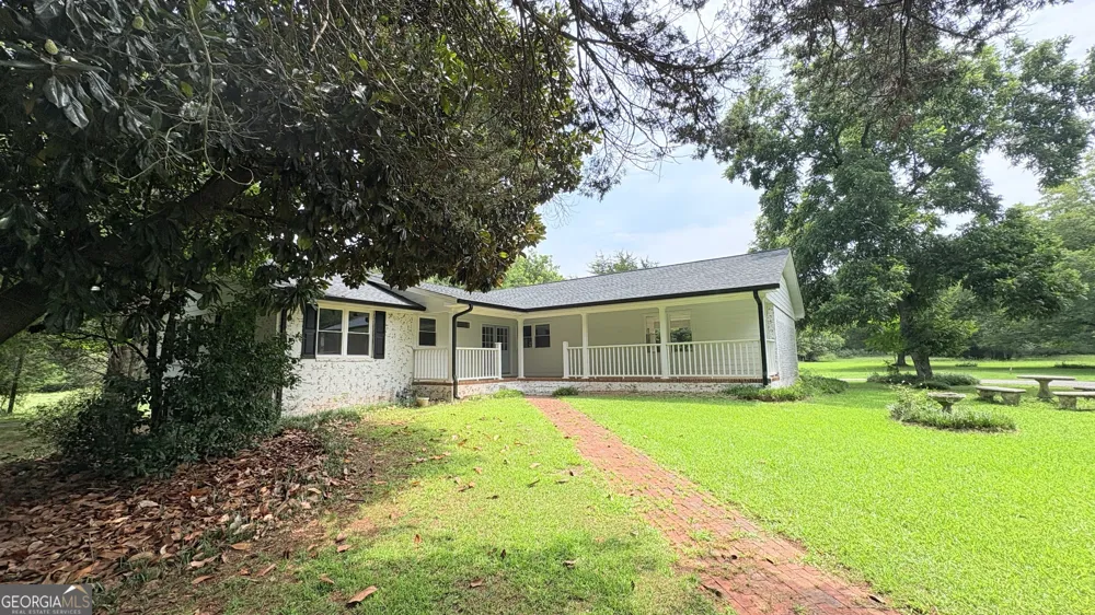 100 Williamsburg LN Athens, GA 30605