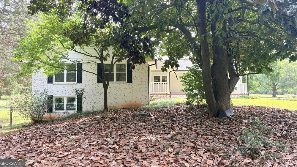 100 Williamsburg LN Athens, GA 30605