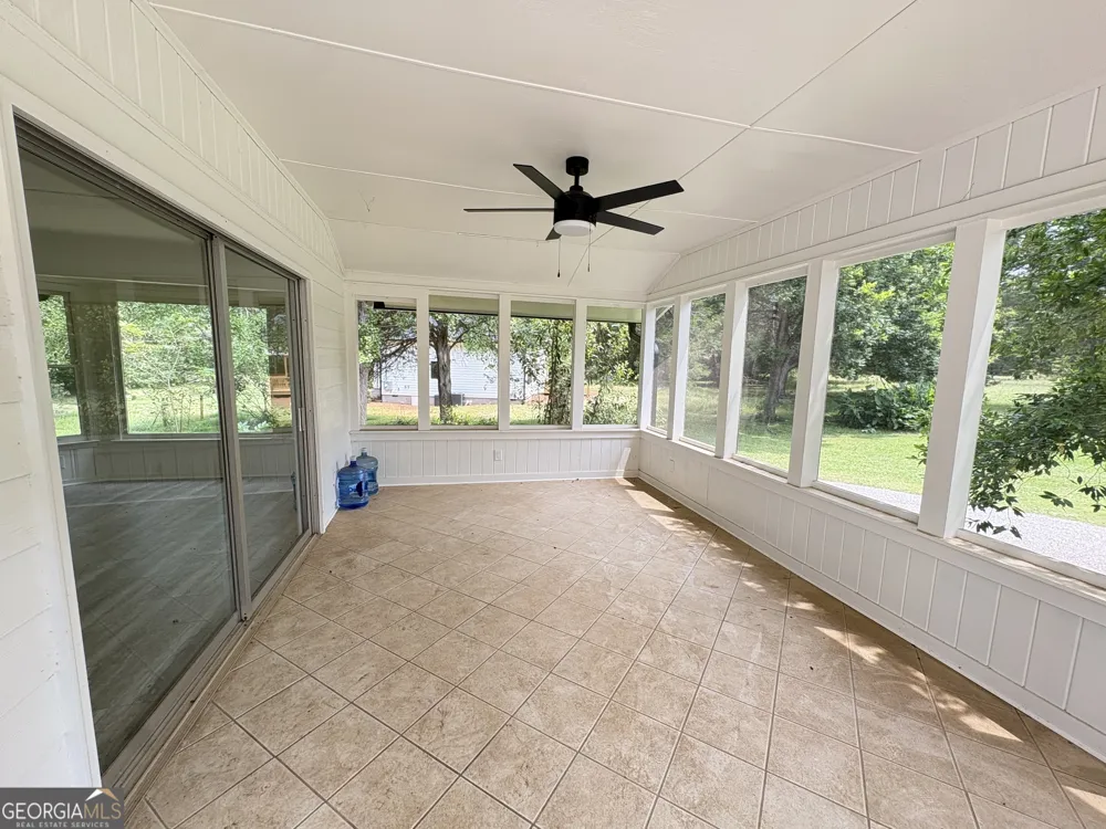 100 Williamsburg LN Athens, GA 30605