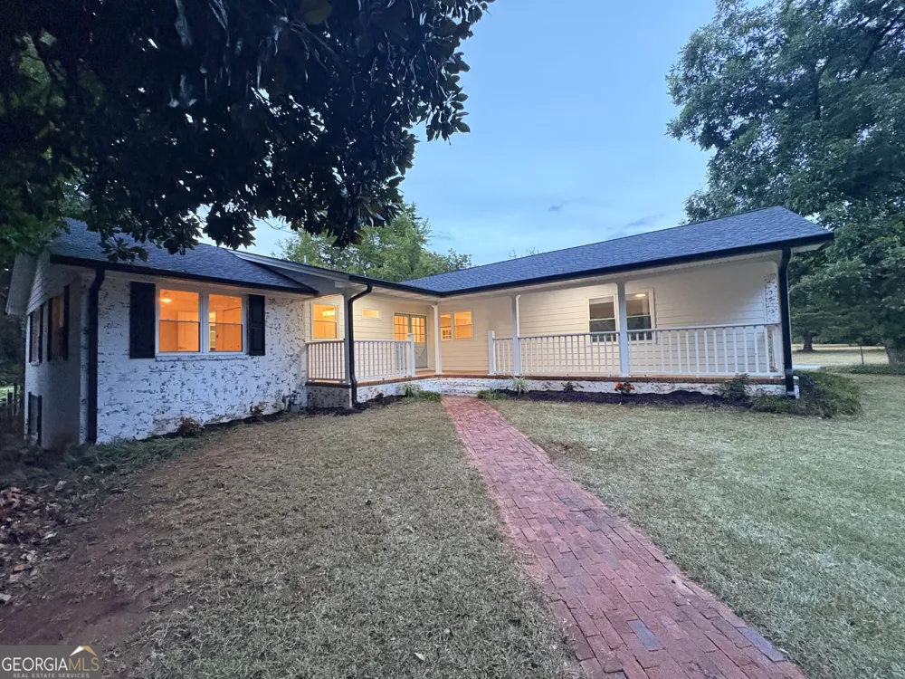 100 Williamsburg LN Athens, GA 30605
