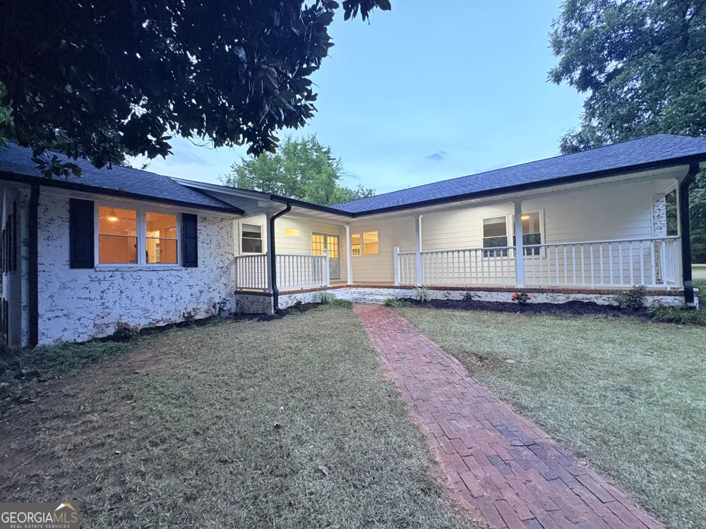 100 Williamsburg LN Athens, GA 30605