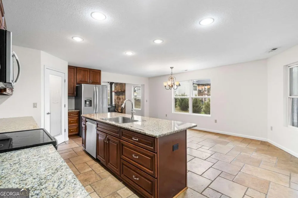2636 Misty Creek LN Young Harris, GA 30582