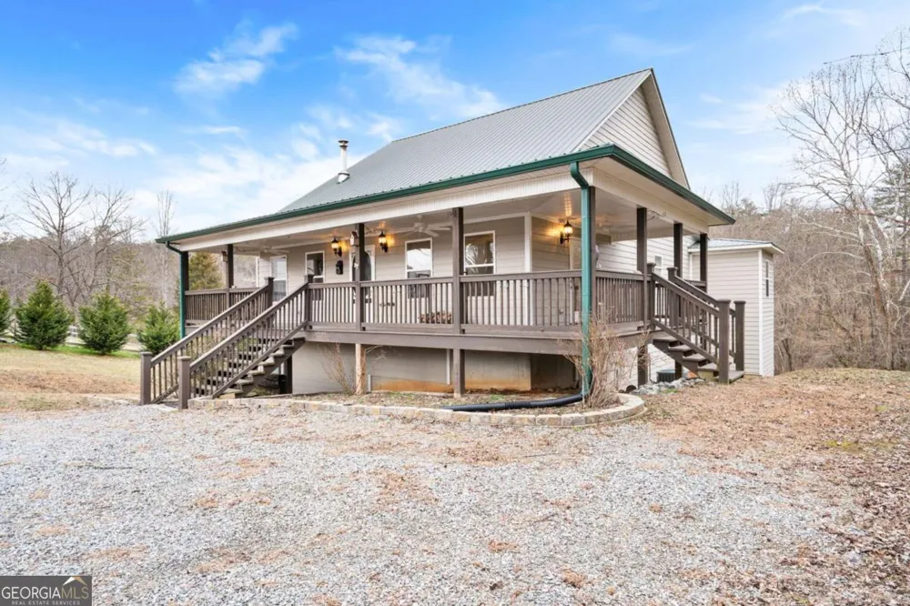 2636 Misty Creek LN Young Harris, GA 30582