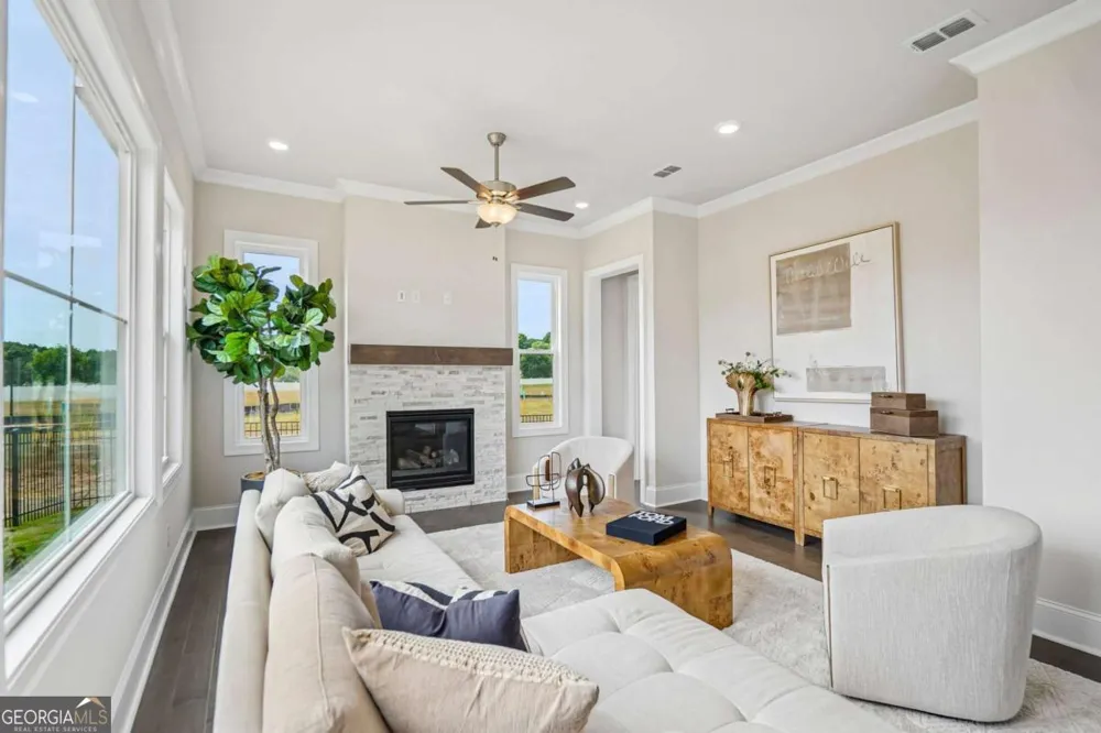 118 Herring DR Hoschton, GA 30548