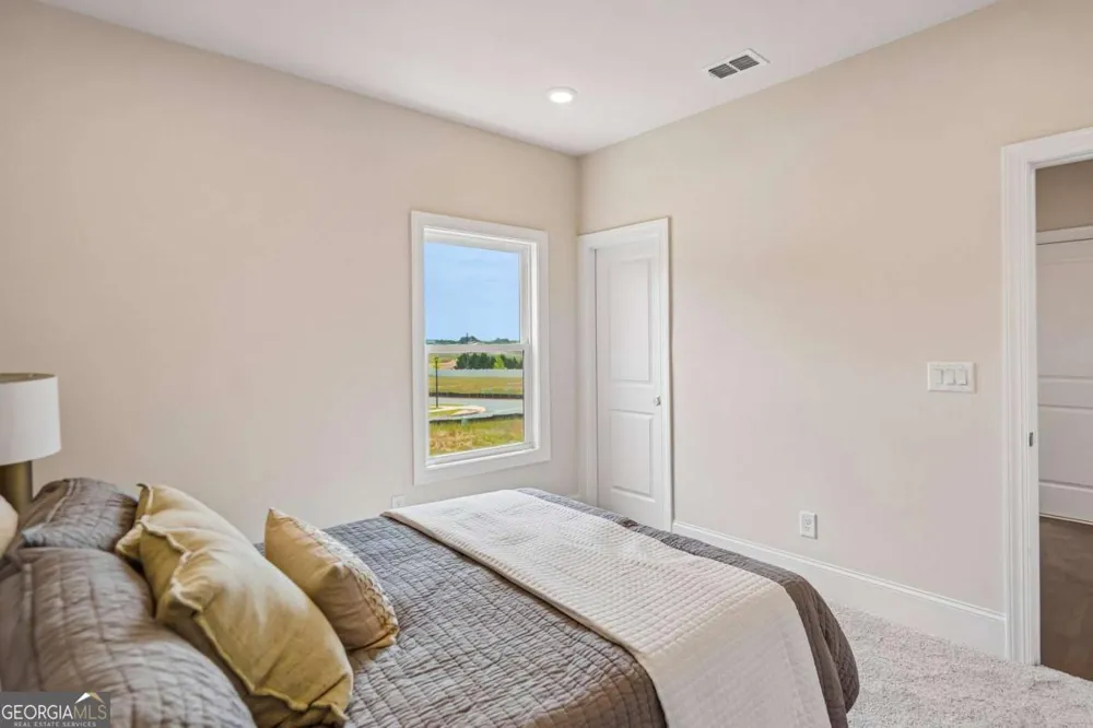 118 Herring DR Hoschton, GA 30548