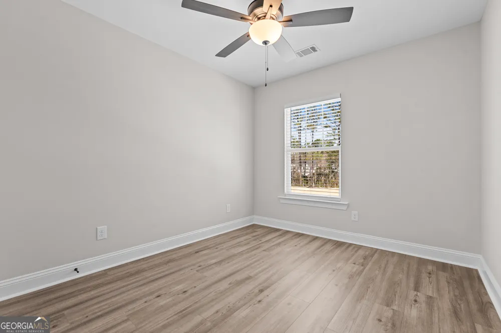 37 Azalea LN Richmond Hill, GA 31324