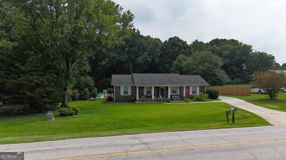 154 New Prospect RD Hartwell, GA 30643