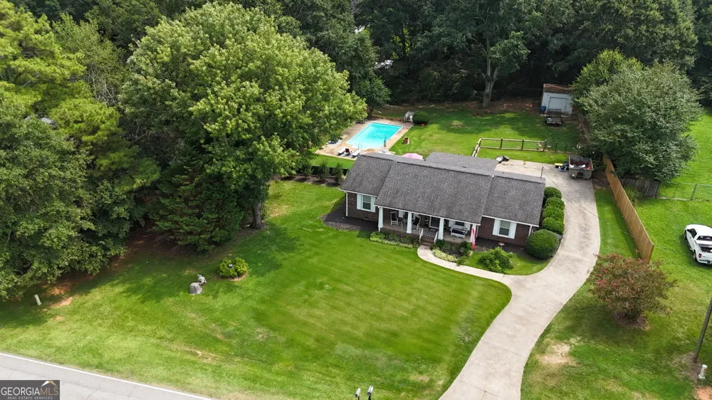 154 New Prospect RD Hartwell, GA 30643