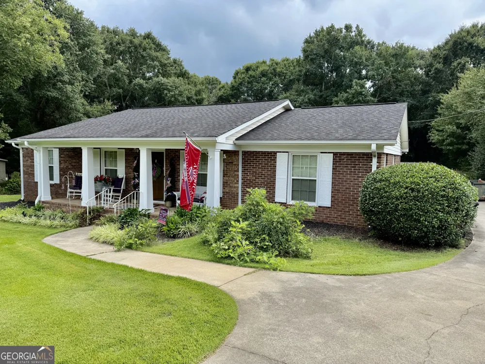154 New Prospect RD Hartwell, GA 30643