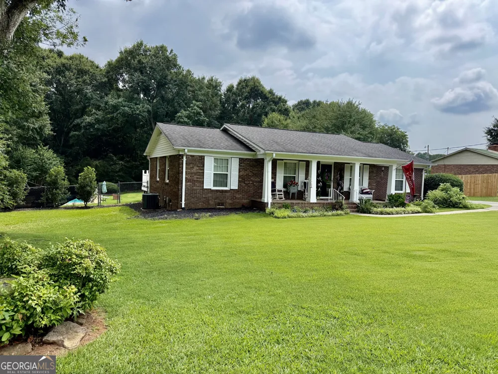 154 New Prospect RD Hartwell, GA 30643