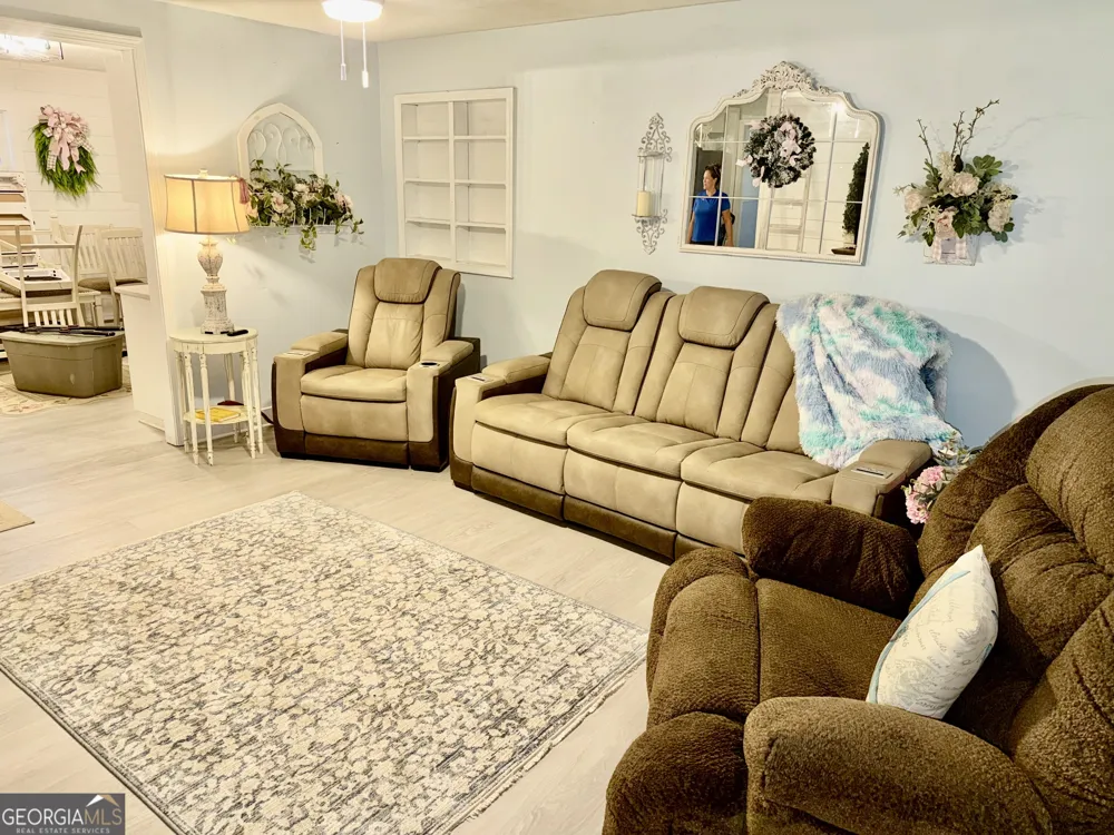 154 New Prospect RD Hartwell, GA 30643