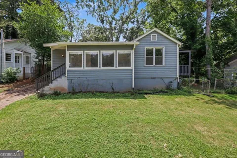 3465 Glen RD