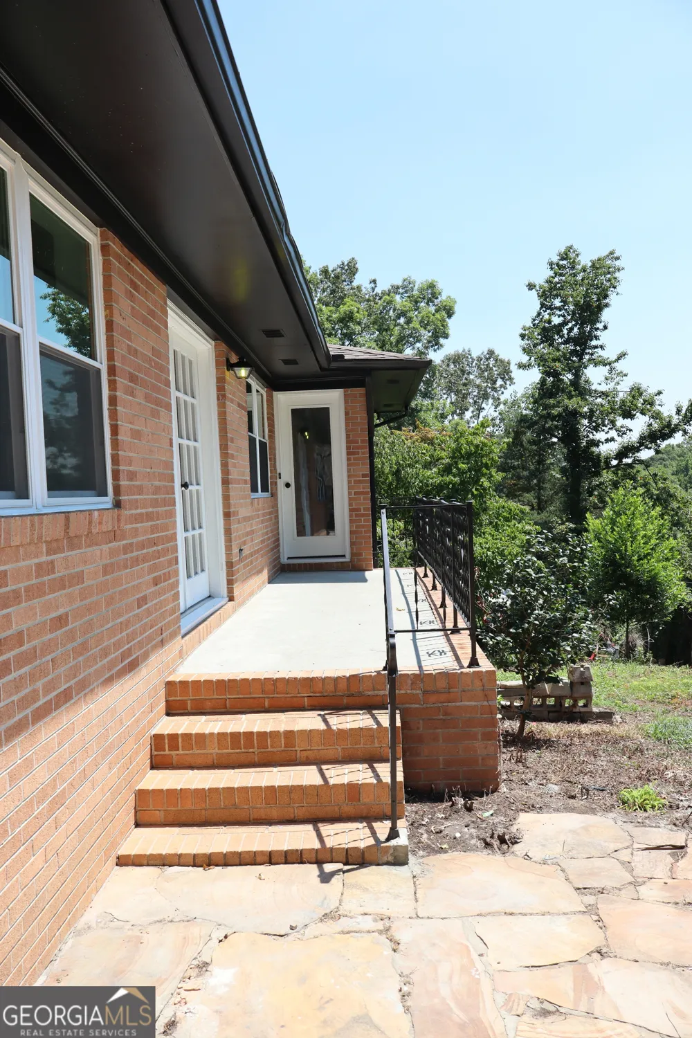 1305 Dana DR Dalton, GA 30720