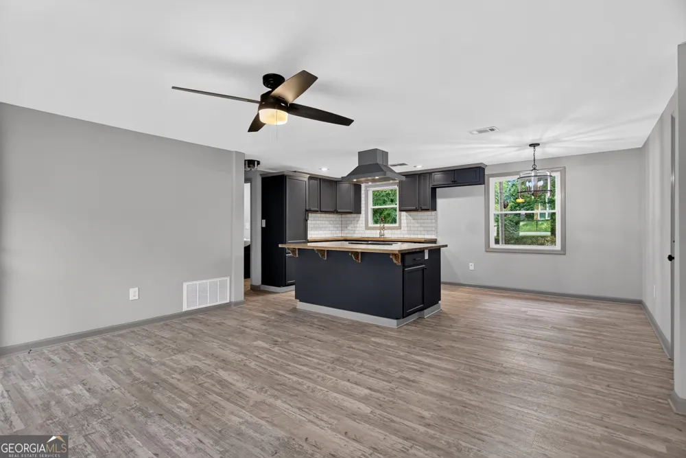 106 Sir Lancelot AVE LaGrange, GA 30241