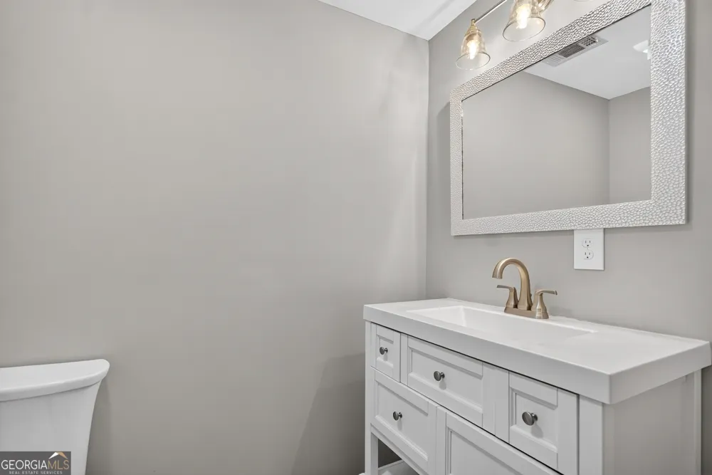 106 Sir Lancelot AVE LaGrange, GA 30241