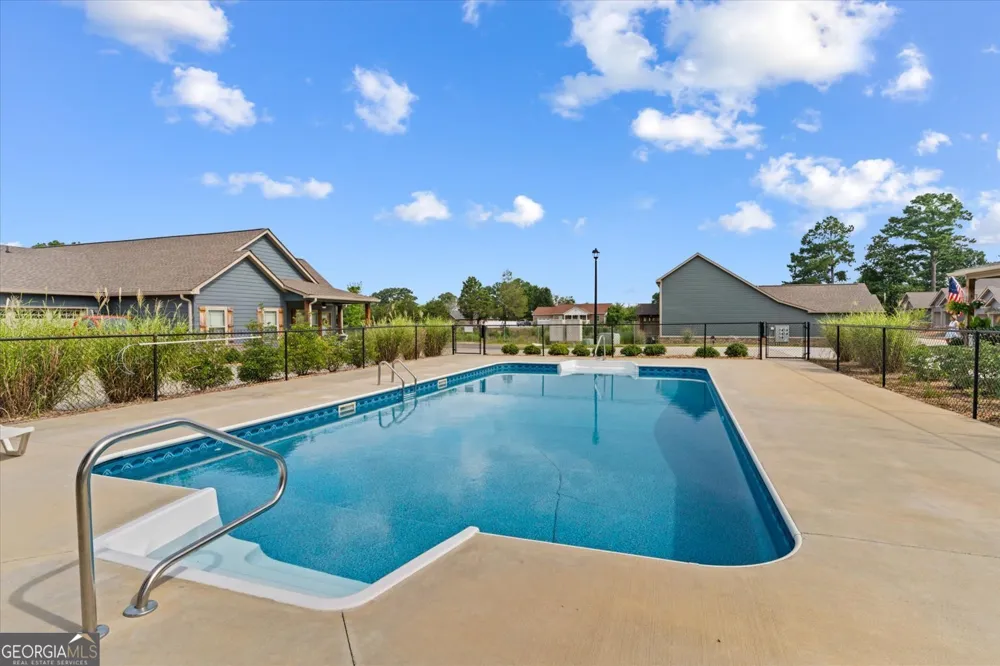 92 Maddox LN Chatsworth, GA 30705