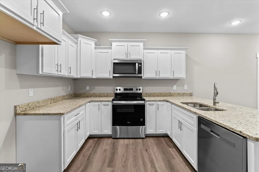 92 Maddox LN Chatsworth, GA 30705