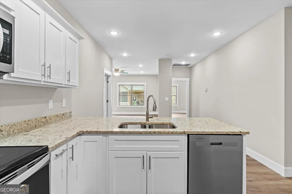 92 Maddox LN Chatsworth, GA 30705