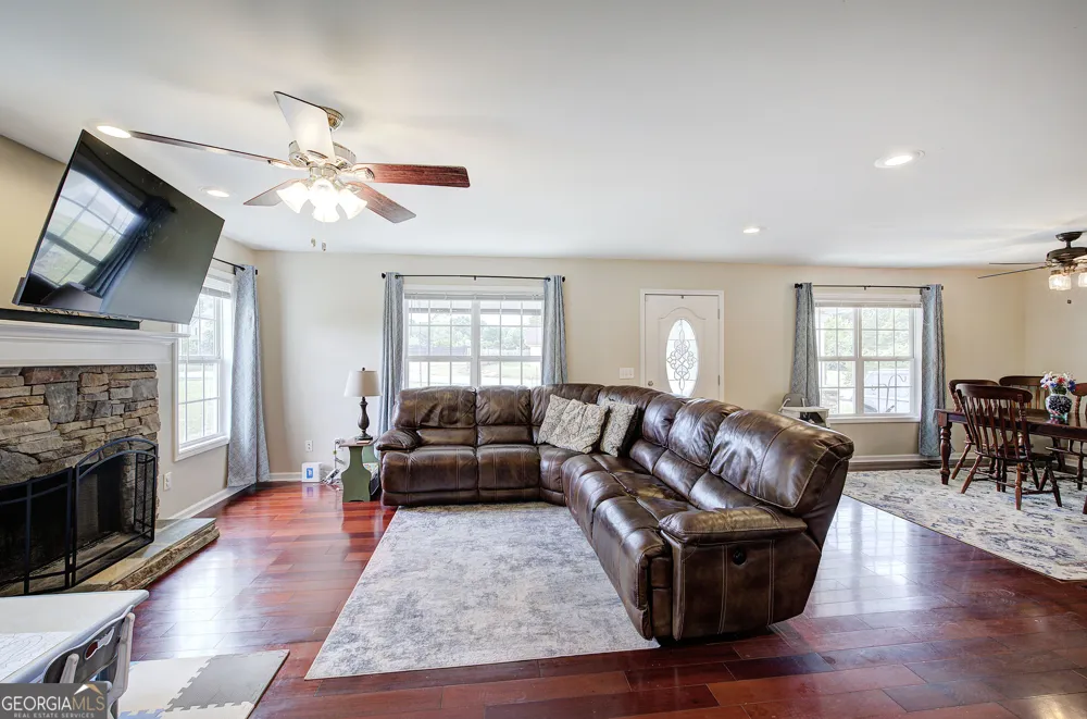 480 Beason RD SE Calhoun, GA 30701