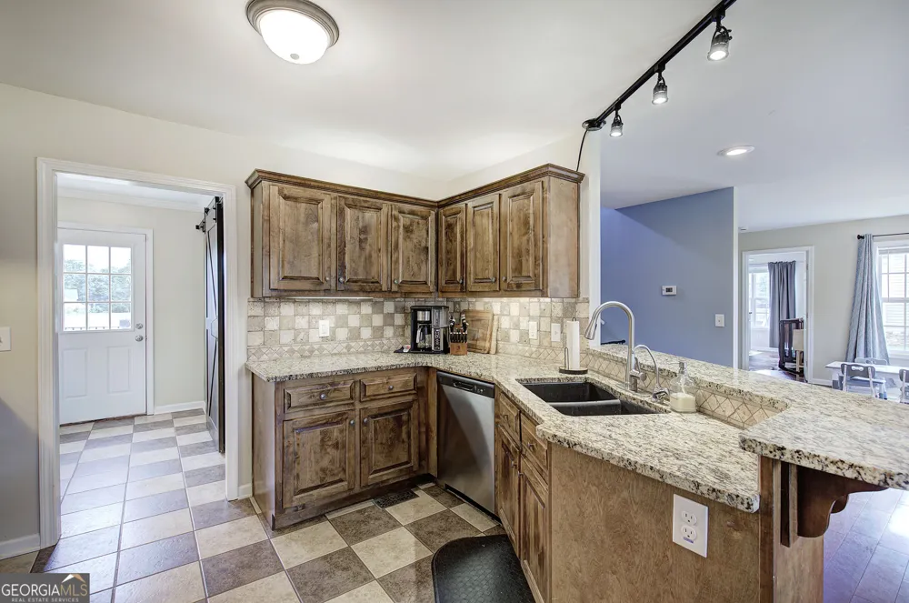 480 Beason RD SE Calhoun, GA 30701