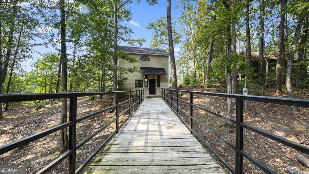 109 High Bluff RD Baxley, GA 31513