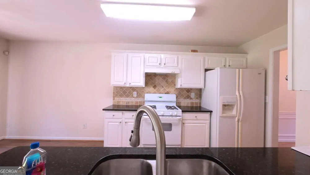 135 Friars Head DR Suwanee, GA 30024