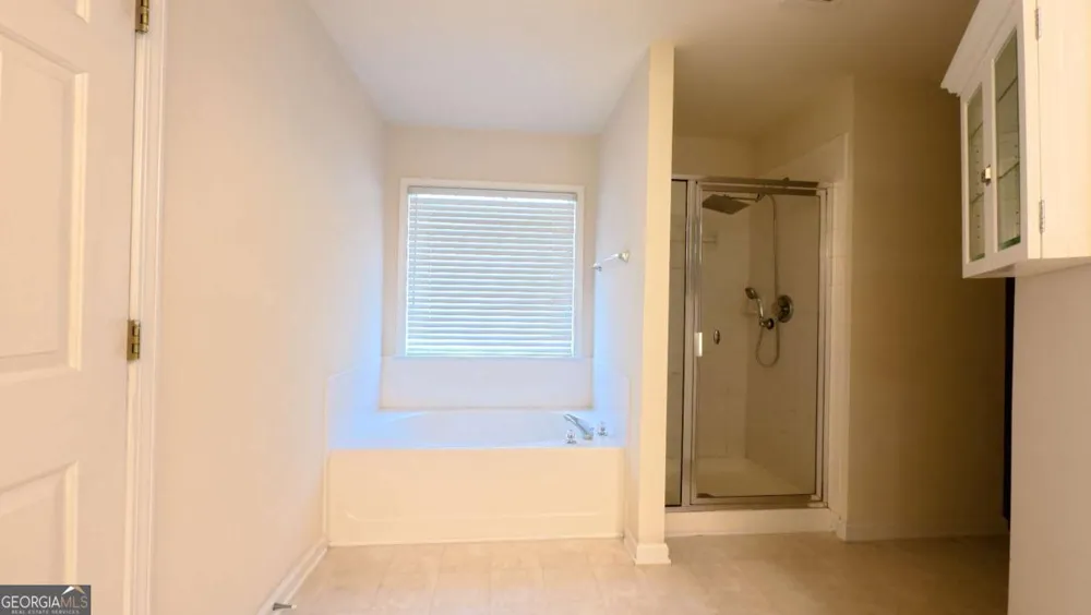 135 Friars Head DR Suwanee, GA 30024