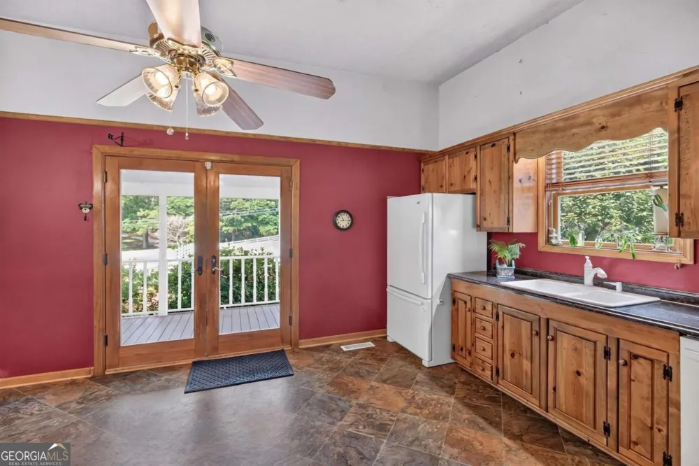 1111 Bakers Bridge RD Douglasville, GA 30134