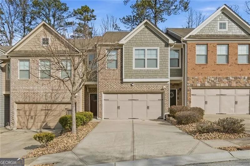 1697 Paxton LN SW Lilburn, GA 30047
