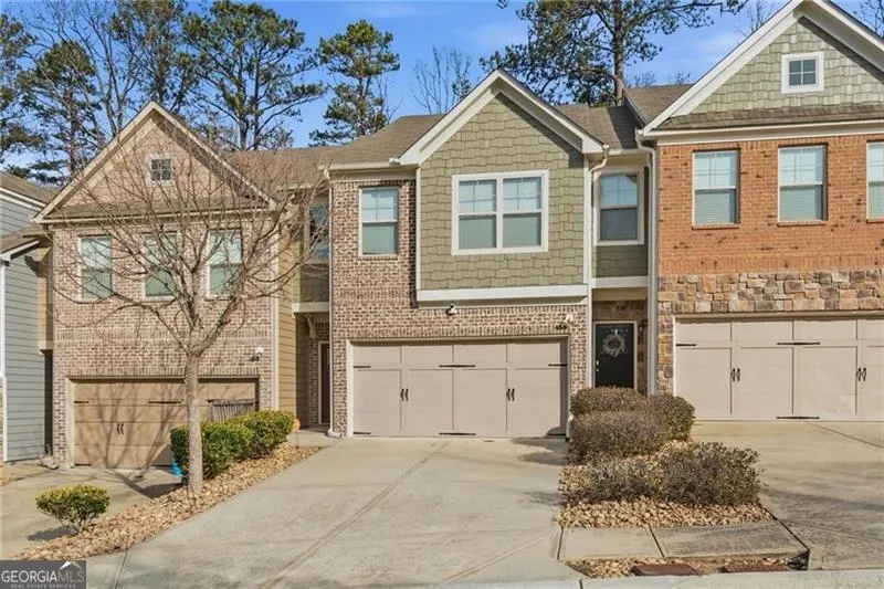 1697 Paxton LN SW Lilburn, GA 30047