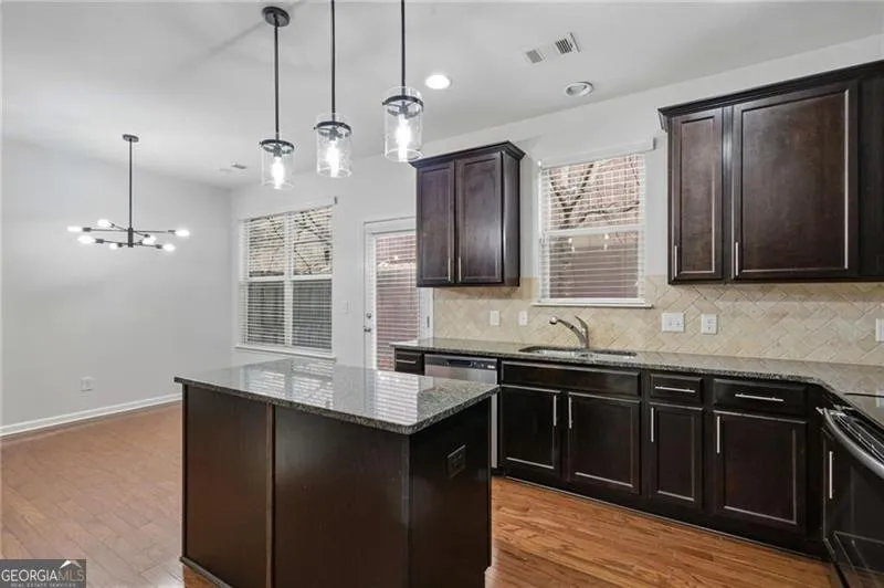 1697 Paxton LN SW Lilburn, GA 30047