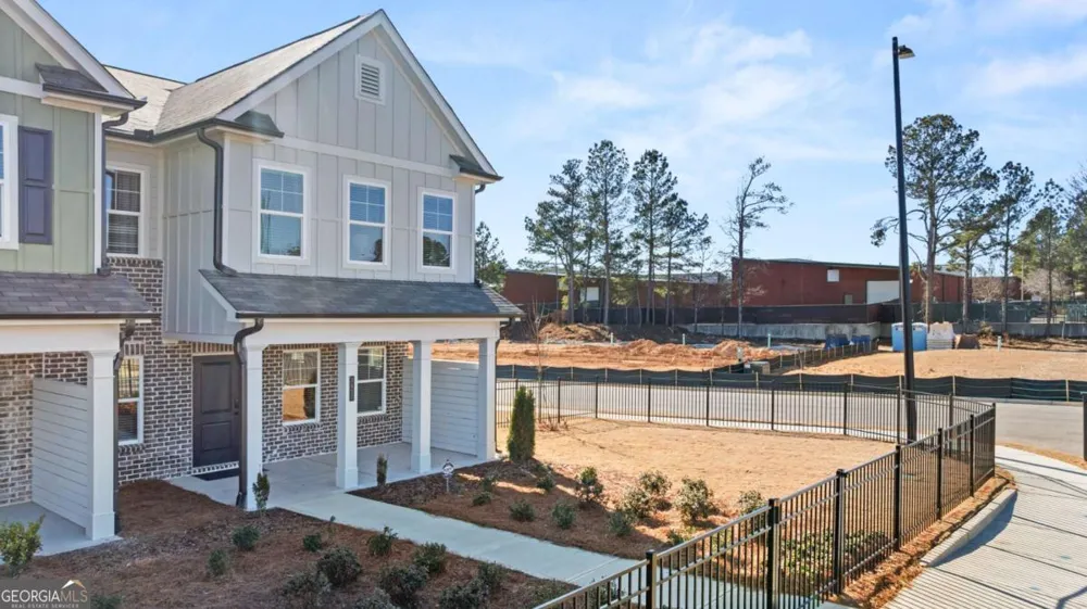3283 Lake Carlton RD Loganville, GA 30052