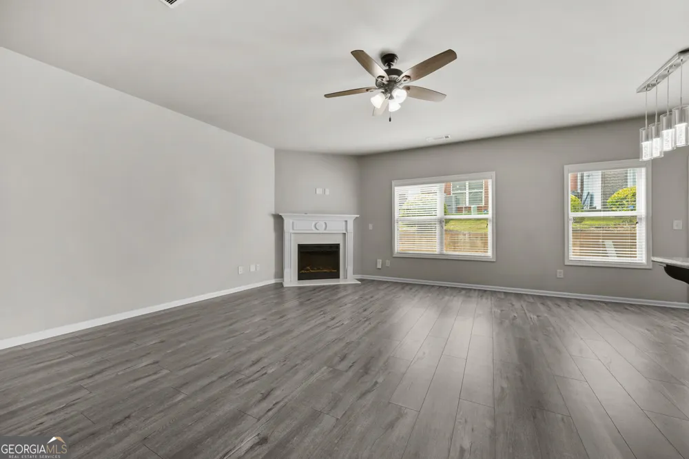 244 Cross ST Lawrenceville, GA 30046