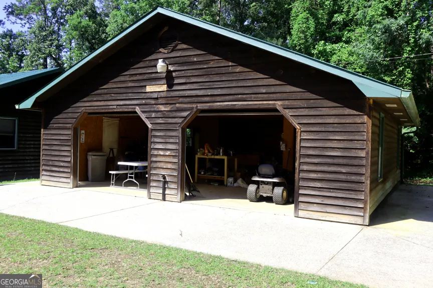 671/673 Pine Lake DR Sparta, GA 31087