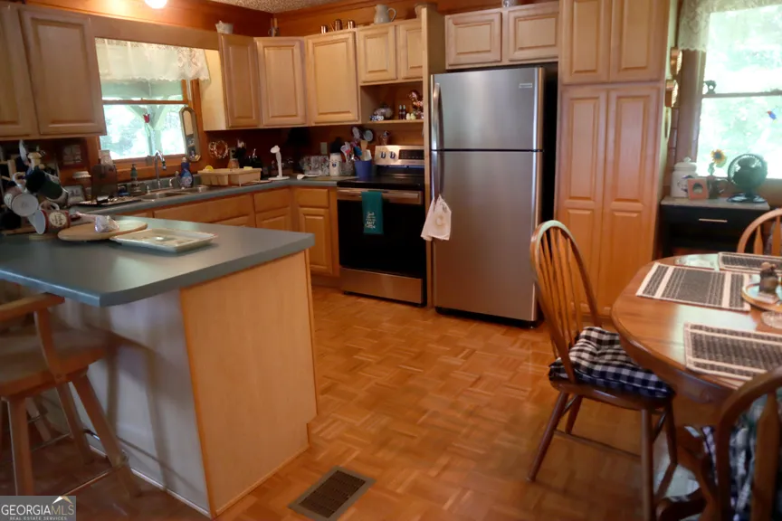 671/673 Pine Lake DR Sparta, GA 31087