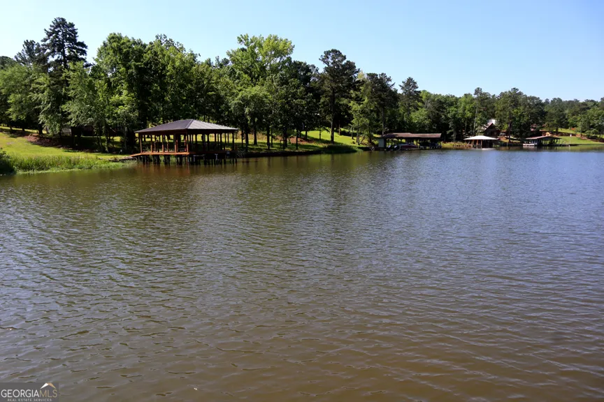 671/673 Pine Lake DR Sparta, GA 31087