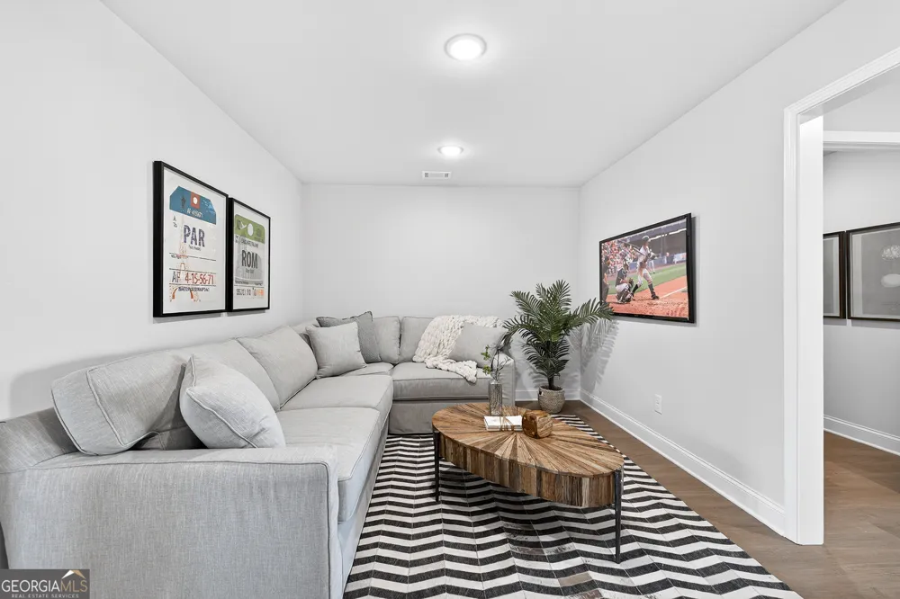1130 Bartlett TRCE Suwanee, GA 30024