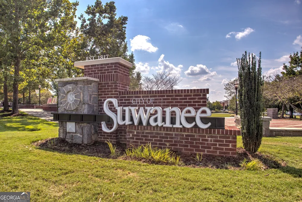 1130 Bartlett TRCE Suwanee, GA 30024