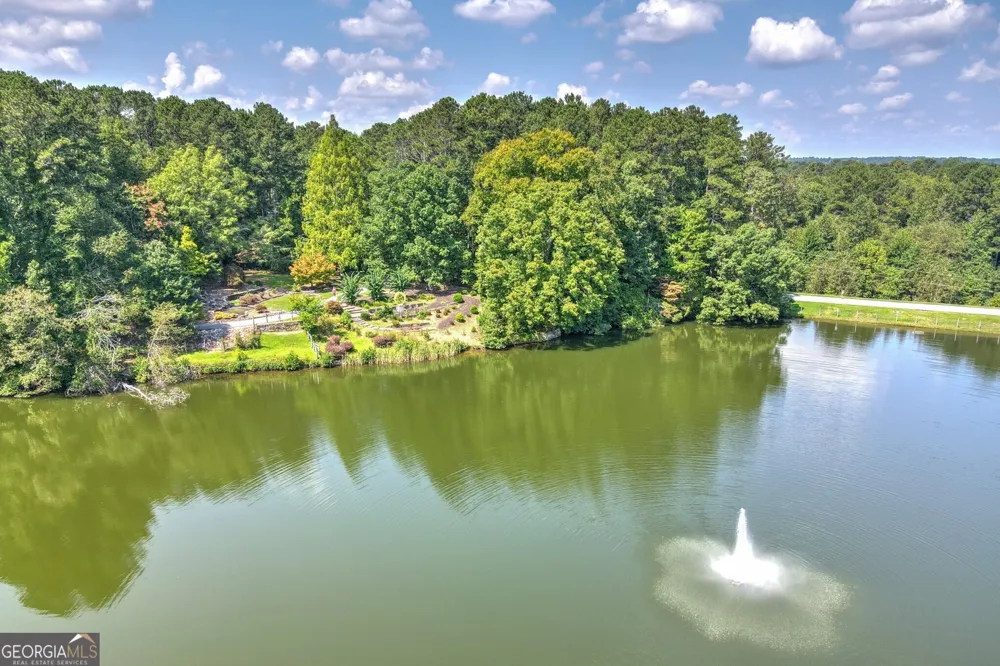1130 Bartlett TRCE Suwanee, GA 30024
