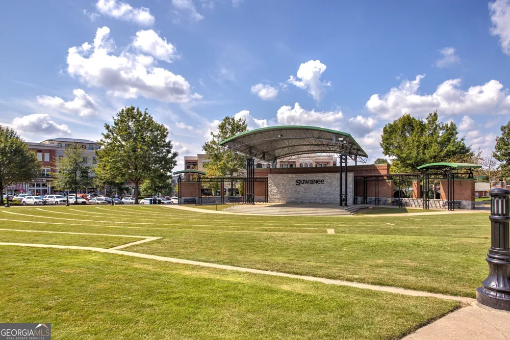 1130 Bartlett TRCE Suwanee, GA 30024
