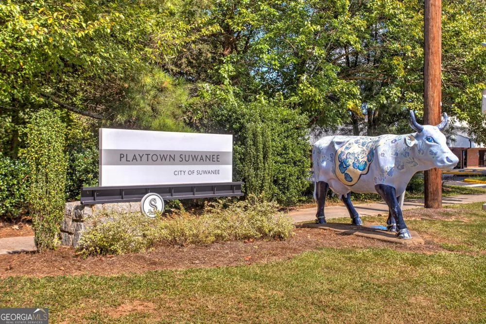 1130 Bartlett TRCE Suwanee, GA 30024