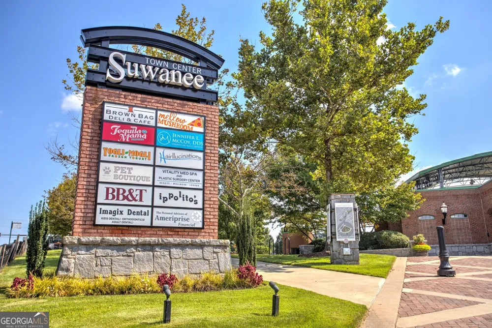 1130 Bartlett TRCE Suwanee, GA 30024