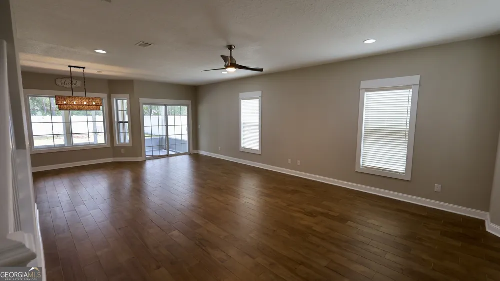 303 Overlook BND Kingsland, GA 31548