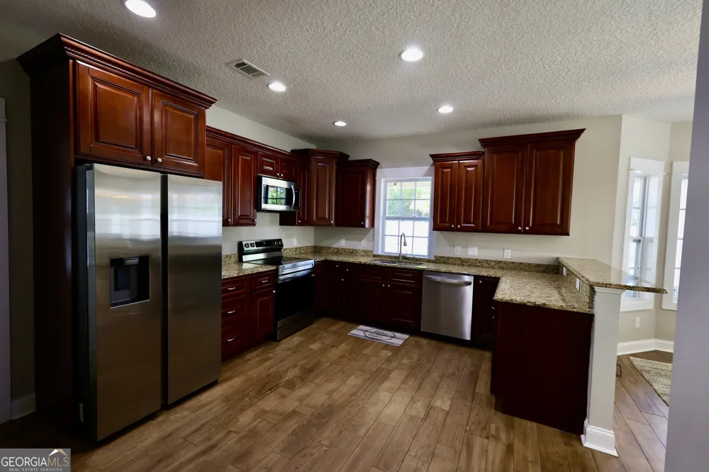303 Overlook BND Kingsland, GA 31548